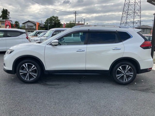 X-TRAIL 2WD