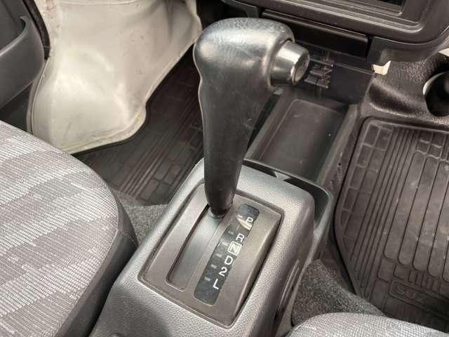 CARRY truck 4WD