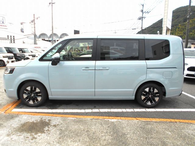 STEPWAGON e:HEV