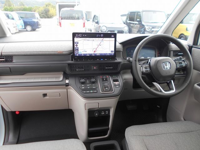 STEPWAGON e:HEV