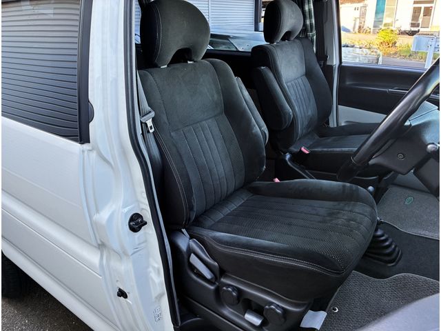 DELICA SPACE GEAR  4WD