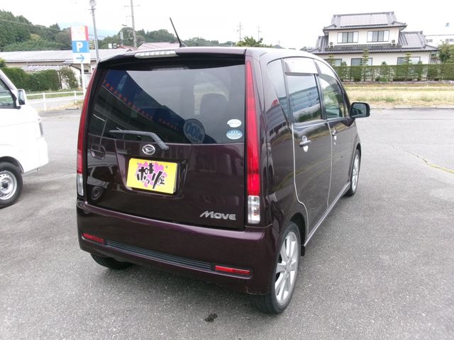 MOVE CUSTOM 4WD
