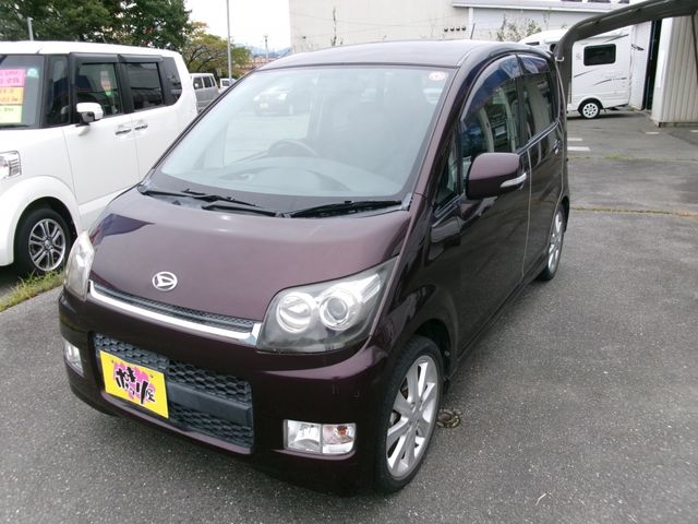 MOVE CUSTOM 4WD