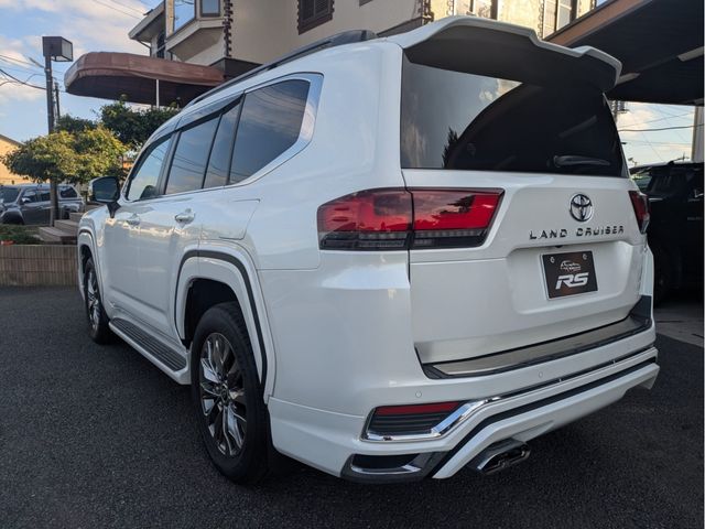 LANDCRUISER wagon