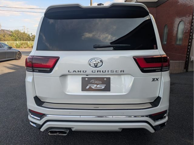 LANDCRUISER wagon