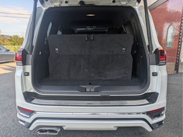 LANDCRUISER wagon
