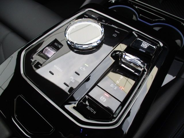 BMW 5 Series sedan