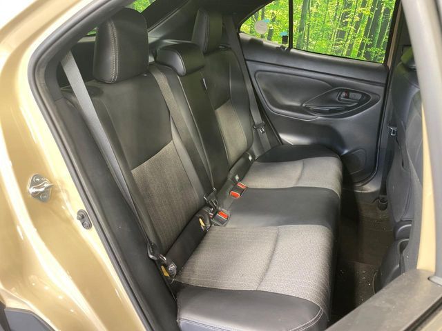 YARIS CROSS HYBRID