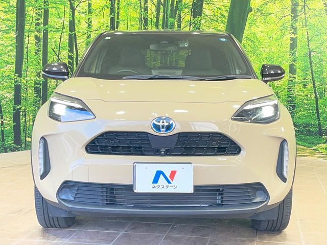 YARIS CROSS HYBRID