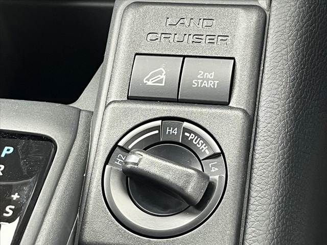 LANDCRUISER FJ