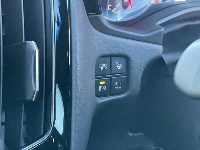 CROWN sedan hybrid 4WD