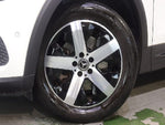 MERCEDES BENZ GLB