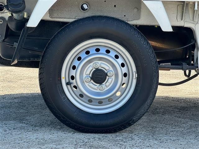 CARRY truck
