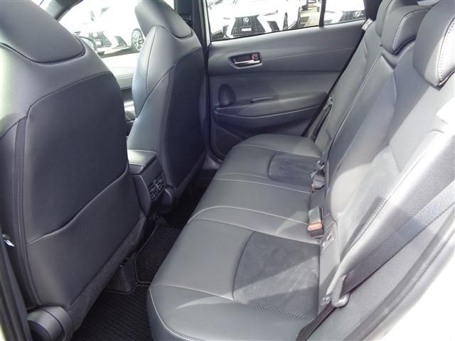 COROLLA CROSS HYBRID