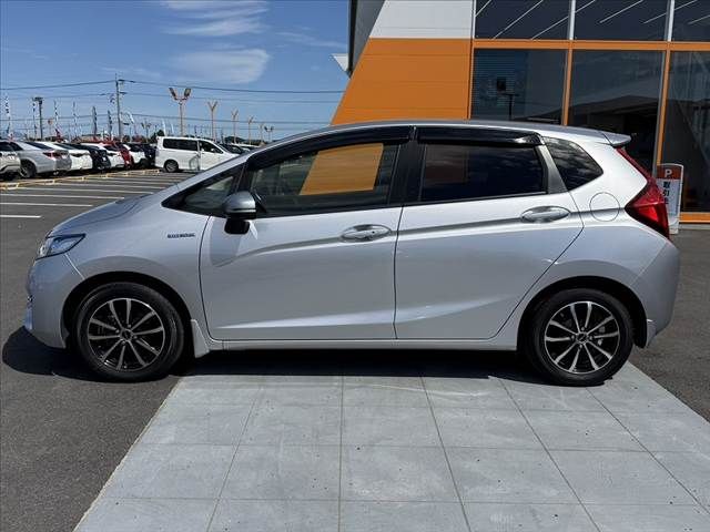 FIT HYBRID