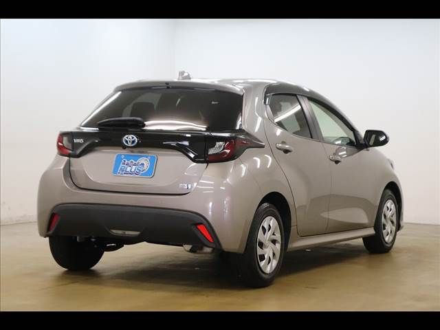 YARIS HYBRID