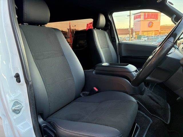 HIACE van 4WD