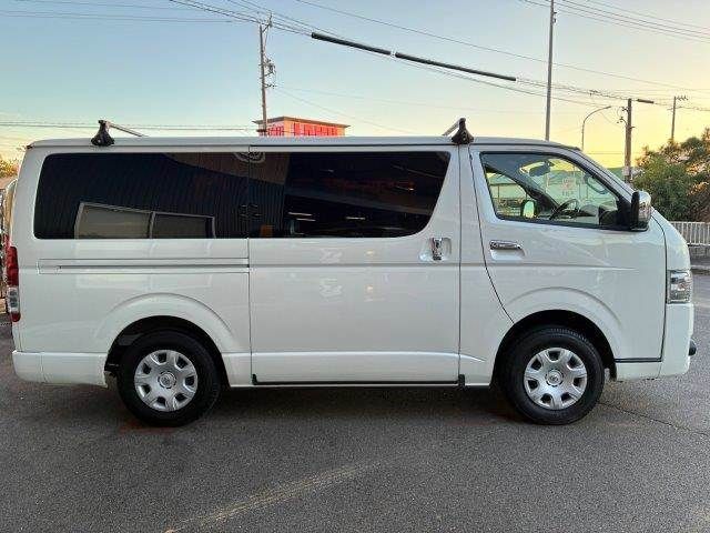 HIACE van 4WD