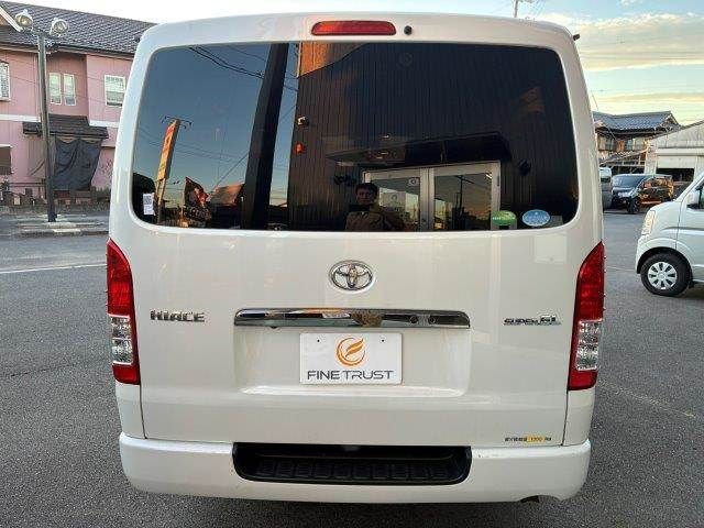 HIACE van 4WD
