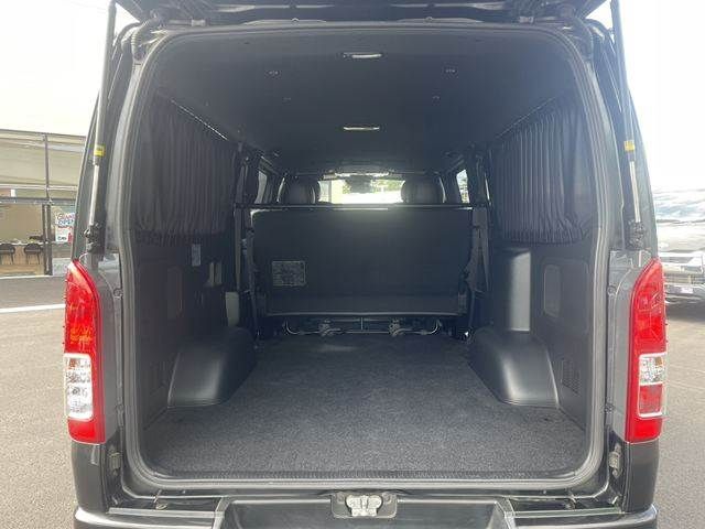 HIACE van 2WD