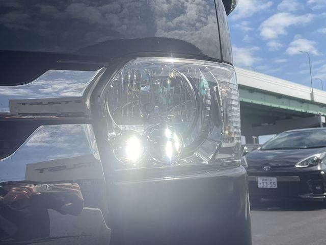 HIACE van 2WD