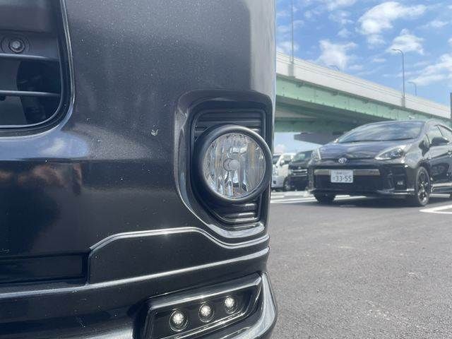 HIACE van 2WD
