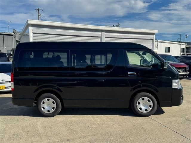 HIACE wagon