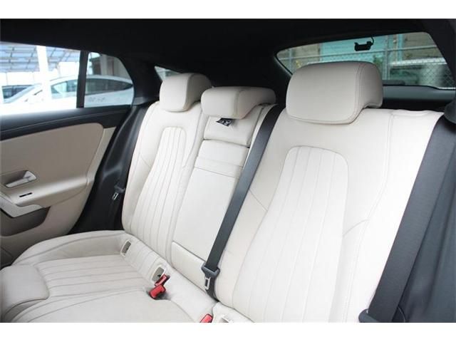 MERCEDES BENZ CLA Shooting Brake