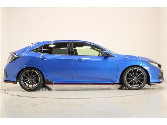 CIVIC hatchback