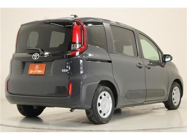 SIENTA HYBRID