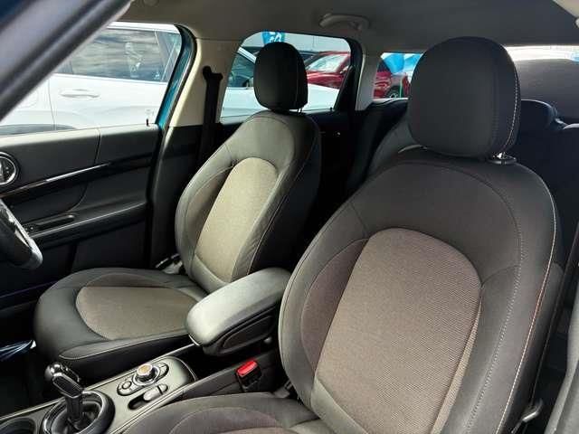 MINI COOPER D CROSSOVER