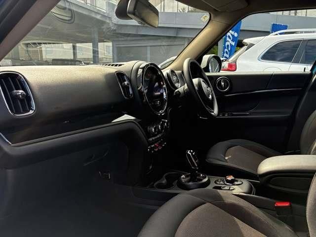 MINI COOPER D CROSSOVER