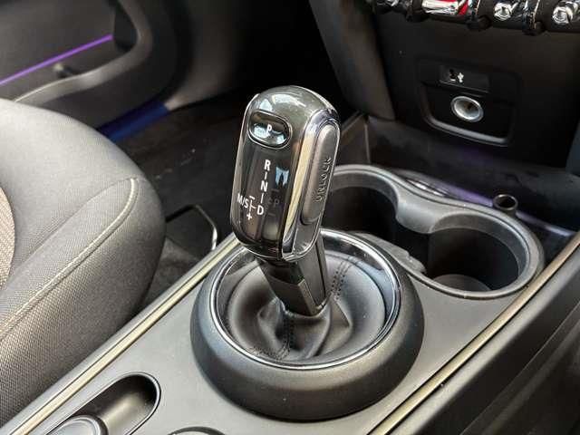 MINI COOPER D CROSSOVER