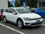 VOLKSWAGEN GOLF Alltrack