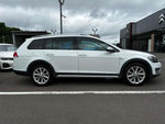 VOLKSWAGEN GOLF Alltrack