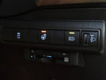 COROLLA TOURING HYBRID 4WD