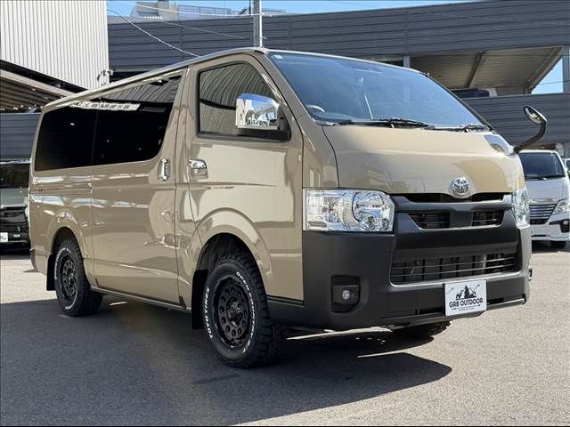 HIACE van 4WD