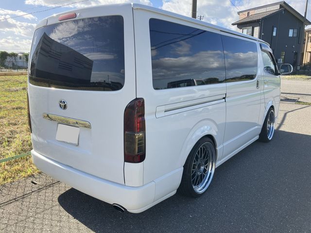 HIACE van 4WD