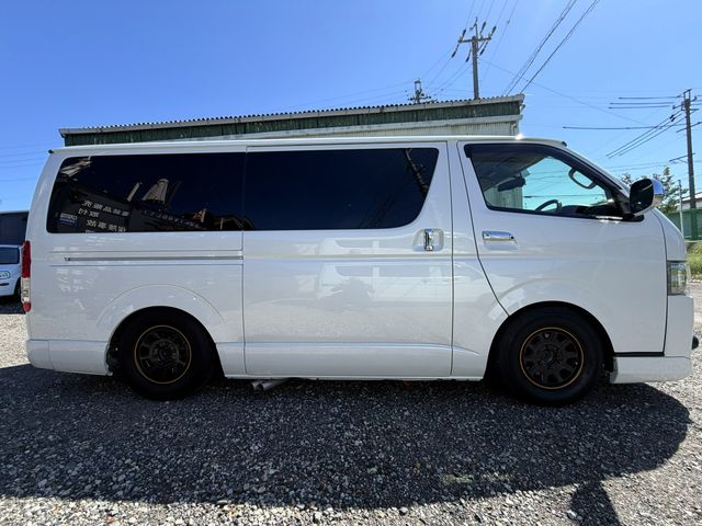 HIACE van 2WD