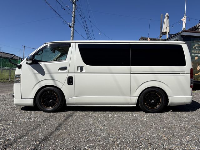 HIACE van 2WD