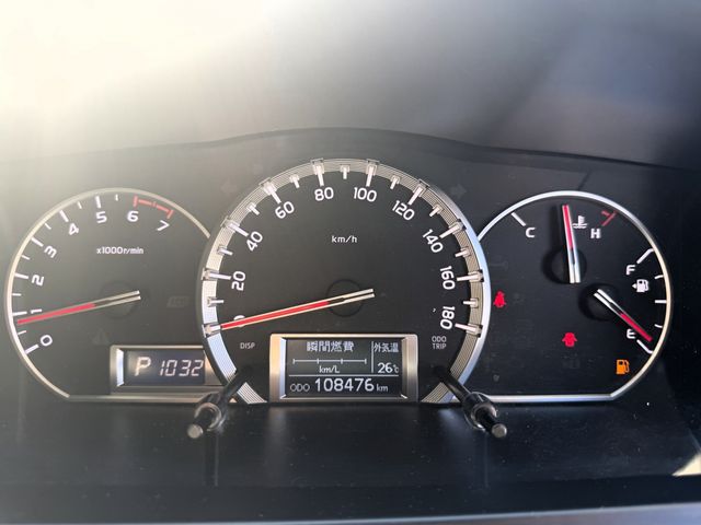 HIACE van 2WD