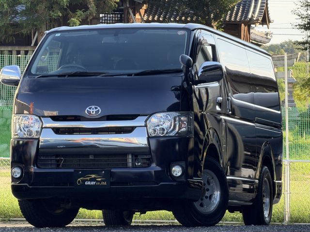 HIACE van 4WD