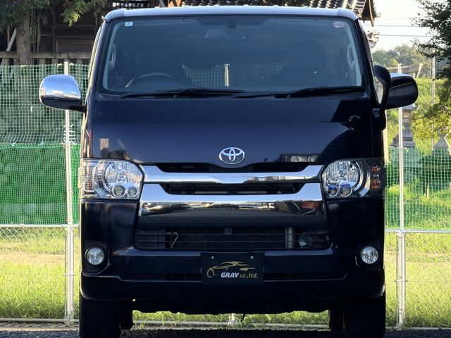 HIACE van 4WD