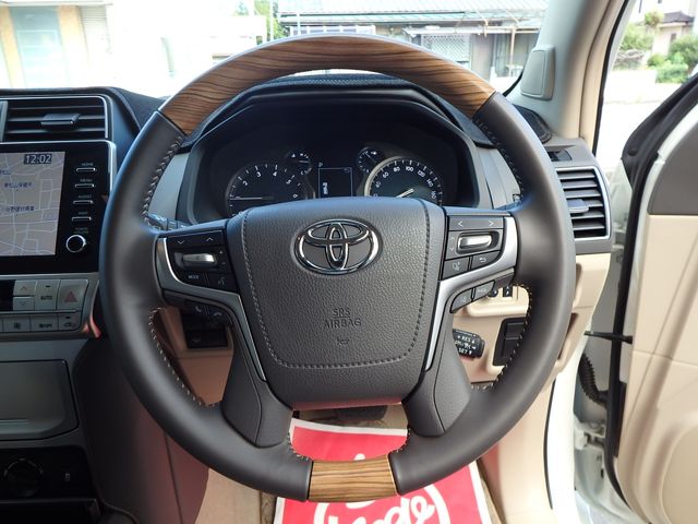 LANDCRUISER PRADO