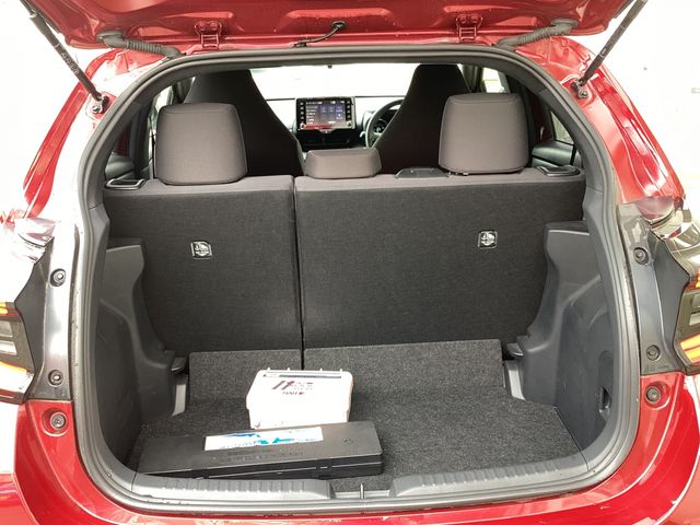 YARIS HYBRID