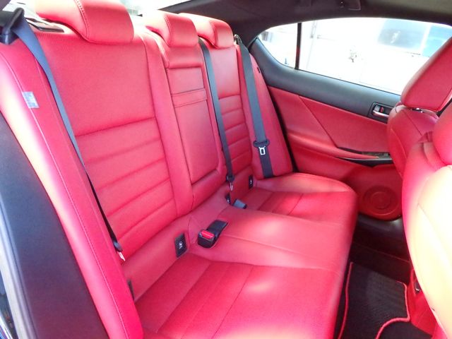 LEXUS IS350