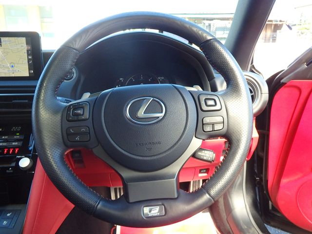 LEXUS IS350