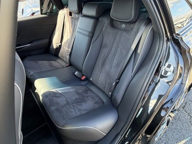 CROWN sedan