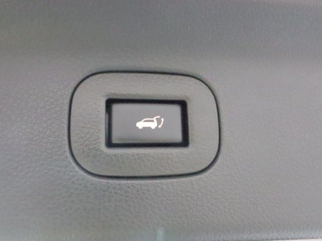 ELGRAND  4WD