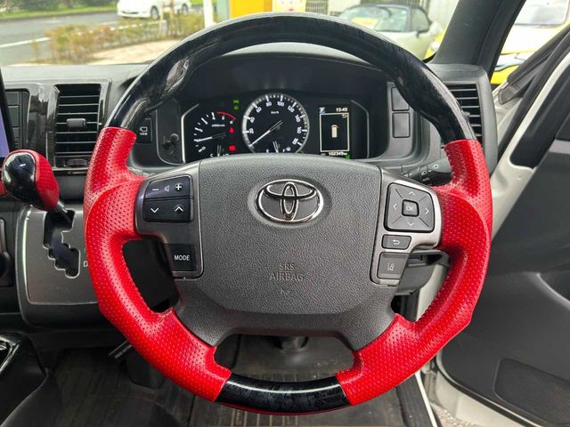 HIACE van 4WD